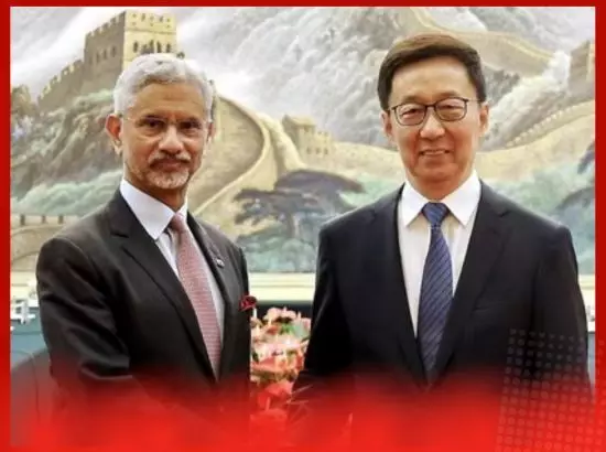 ਬੀਜਿੰਗ ਵਿੱਚ, ਜੈਸ਼ੰਕਰ ਦਾ ਭਾਰਤ, ਚੀਨ ਵਿਚਕਾਰ ਗੱਲਬਾਤ ਲਈ ਜ਼ੋਰ