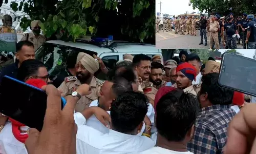 MLA ਜਸਬੀਰ ਸੰਧੂ ਦੇ ਵਿਰੋਧ ਦੌਰਾਨ ਵਾਲਮੀਕੀ ਆਗੂਆਂ ਤੇ ਪੁਲਿਸ ਵਿਚਾਲੇ ਧੱਕਾਮੁੱਕੀ