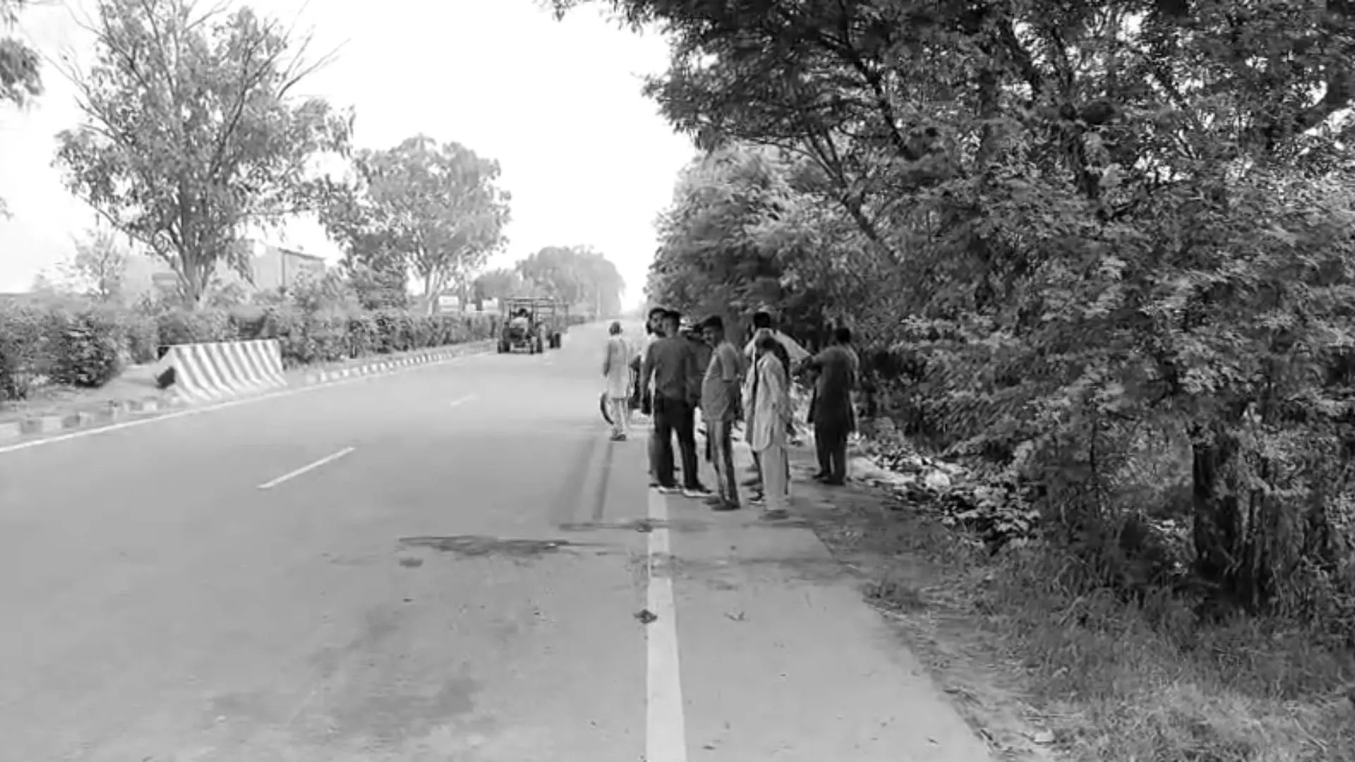 ਸੜਕ ਹਾਦਸੇ ਦੌਰਾਨ ਪਤੀ-ਪਤਨੀ ਦੀ ਮੌਤ, ਸਕੂਟੀ ਨੂੰ ਟਰੱਕ ਨੇ ਮਾਰੀ ਟੱਕਰ