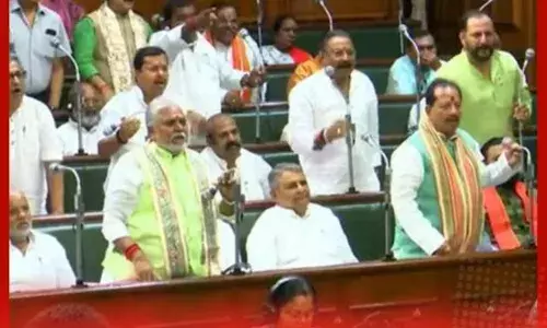 ਸਦਨ ਕਿਸੇ ਦੇ ਪਿਤਾ ਦਾ ਨਹੀਂ ਹੁੰਦਾ..., ਵਿਧਾਨ ਸਭਾ ਵਿੱਚ ਹੰਗਾਮਾ ...