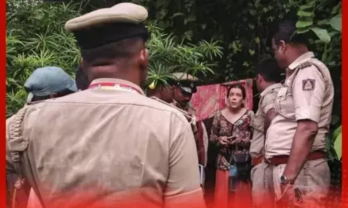 ਗੁਫਾ ਚ ਮਿਲੀ ਰੂਸੀ ਔਰਤ ਦੇ ਦੇਸ਼ ਨਿਕਾਲੇ ਤੇ ਲਾਈ ਰੋਕ