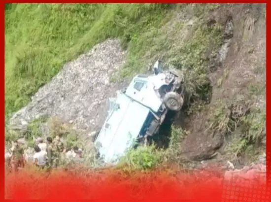 ਵੱਡਾ ਹਾਦਸਾ : CRPF ਜਵਾਨਾਂ ਦੀ ਗੱਡੀ ਖੱਡ ਚ ਡਿੱਗੀ, ਮੌਤਾਂ