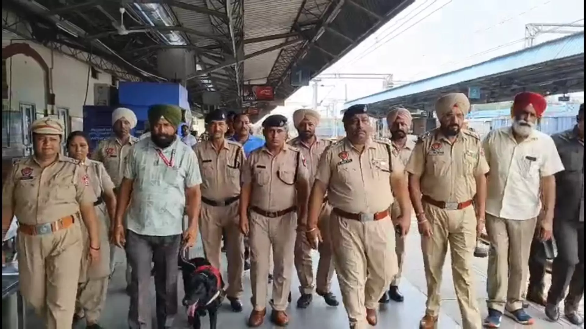 ਅਚਾਨਕ ਹੀ ਪੁਲਿਸ ਛਾਉਣੀ ਚ ਬਦਲਿਆ ਜਲੰਧਰ ਦਾ ਰੇਲਵੇ ਸਟੇਸ਼ਨ