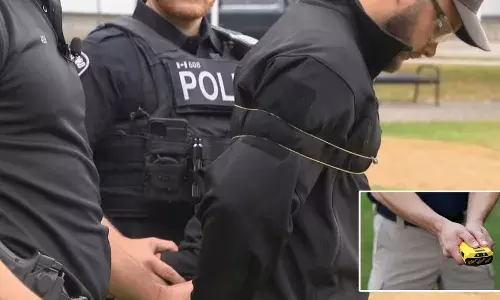 ਐਬਸਫੋਰਡ ਪੁਲਿਸ ਨੇ ‘ਬੋਲਾ ਰੈਪ’ ਯੰਤਰ ਨੂੰ ਆਪਣੇ ਹਥਿਆਰਾਂ ਚ ਕੀਤਾ ਸ਼ਾਮਲ