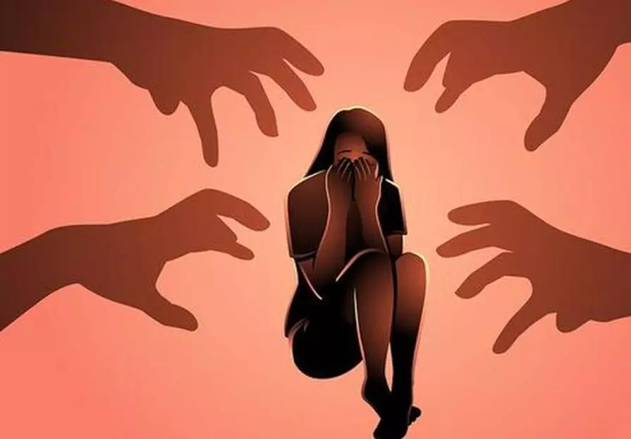 Human Trafficking: 200 ਤੋਂ ਵੱਧ ਆਦਮੀਆਂ ਨੇ ਕੀਤਾ 12 ਸਾਲਾ ਬੰਗਲਾਦੇਸ਼ੀ ਬੱਚੀ ਨਾਲ ਦੁਸ਼ਕਰਮ Human Trafficking: 200 ਤੋਂ ਵੱਧ ਆਦਮੀਆਂ ਨੇ ਕੀਤਾ 12 ਸਾਲਾ ਬੰਗਲਾਦੇਸ਼ੀ ਬੱਚੀ ਨਾਲ ਦੁਸ਼ਕਰਮ