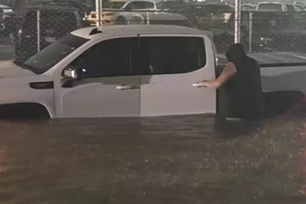 ਅਮਰੀਕਾ ਵਿਚ ਲੱਖਾਂ ਲੋਕ ਹੜ੍ਹਾਂ ਦੀ ਮਾਰ ਹੇਠ