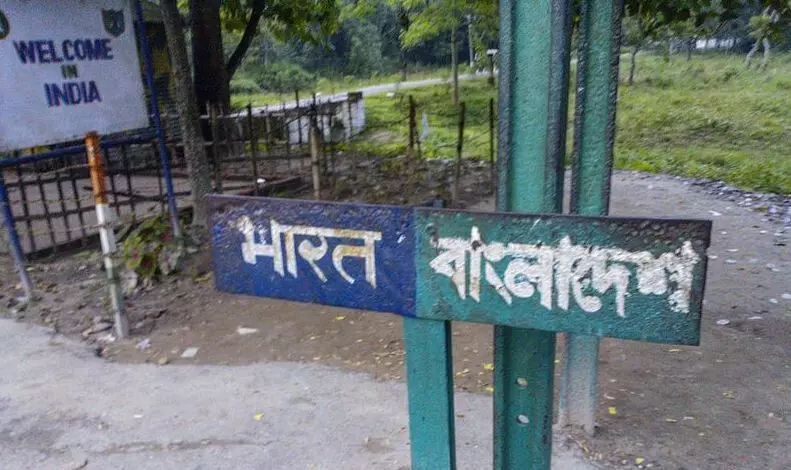 Bangladesh: ਭਾਰਤ ਨੇ ਬੰਗਲਾਦੇਸ਼ ਦੀ ਸਰਹੱਦ ਤੋਂ ਆਉਣ ਵਾਲੇ ਕੁੱਝ ਸਾਮਾਨ ਤੇ ਲਾਈ ਪਾਬੰਦੀ Bangladesh: ਭਾਰਤ ਨੇ ਬੰਗਲਾਦੇਸ਼ ਦੀ ਸਰਹੱਦ ਤੋਂ ਆਉਣ ਵਾਲੇ ਕੁੱਝ ਸਾਮਾਨ ਤੇ ਲਾਈ ਪਾਬੰਦੀ