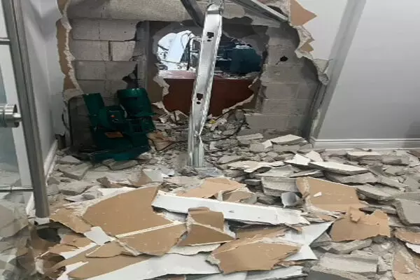 ਬਰੈਂਪਟਨ ਦੇ ਜਿਊਲਰੀ ਸ਼ੋਅਰੂਮ ਵਿਚ ਲੱਗੀ ਸੰਨ੍ਹ