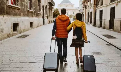 August Holidays: ਜੇ ਲੰਬੀ ਛੁੱਟੀਆਂ ਚ ਕਰ ਰਹੇ ਹੋ ਘੁੰਮਣ ਦੀ ਤਿਆਰੀ, ਤਾਂ ਤੁਹਾਡੇ ਲਈ ਹੈ ਇਹ ਖ਼ਬਰ