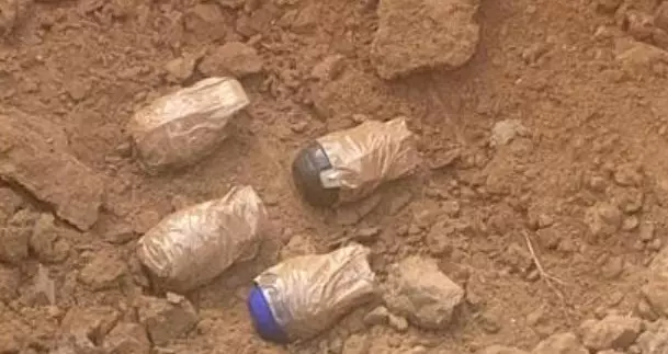 Punjab News: ਪੰਜਾਬ ਚ ਦਹਿਸ਼ਤ ਫੈਲਾਉਣ ਦੀ ਪਾਕਿਸਤਾਨ ਦੀ ਸਾਜਸ਼, ਸਰਹੱਦ ਤੋਂ ਸੁੱਟੇ ਜਾ ਰਹੇ ਚੀਨੀ ਹੈਂਡ ਗ੍ਰਨੇਡ