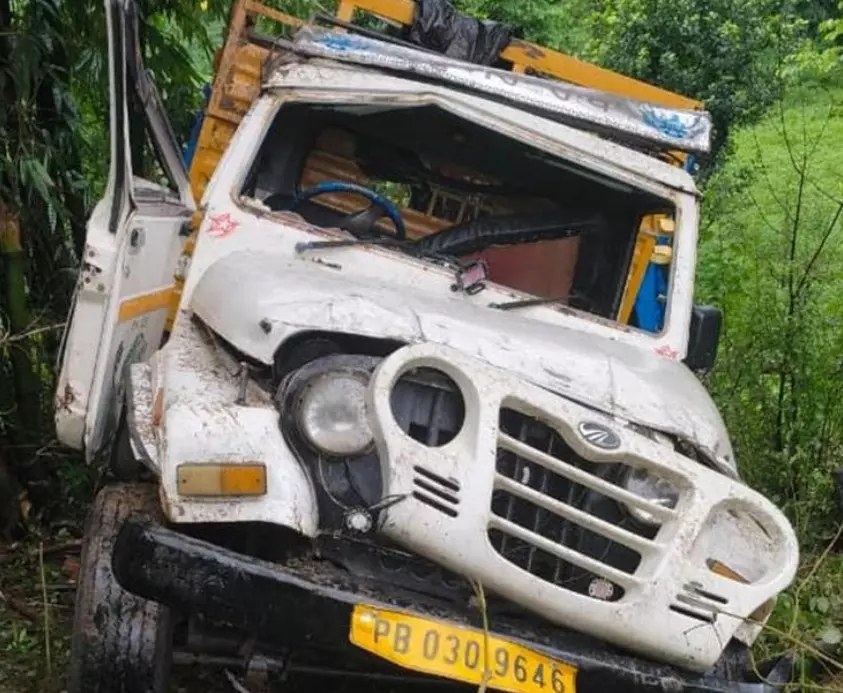 Accident News: ਭਿਆਨਕ ਸੜਕ ਹਾਦਸੇ ਚ 4 ਮੌਤਾਂ, ਮੋਗਾ ਦੇ ਸ਼ਰਧਾਲੂਆਂ ਦੀ ਕਾਰ ਖੱਢ ਚ ਡਿੱਗੀ