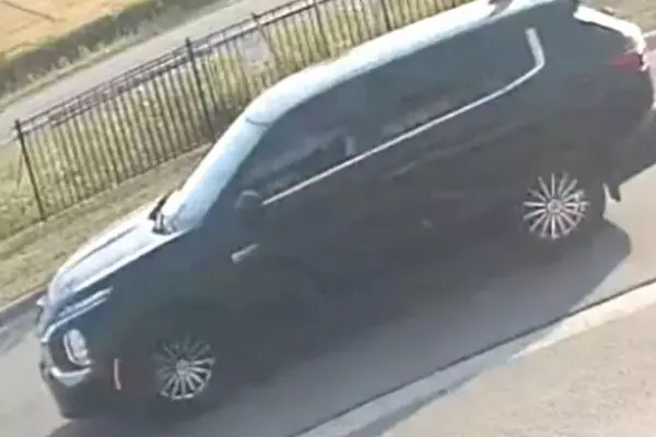 ਬਰੈਂਪਟਨ : ਠੱਗਾਂ ਨੇ ਪੁਲਿਸ ਵਾਲੇ ਬਣ ਕੇ ਲੁੱਟੀ ਔਰਤ