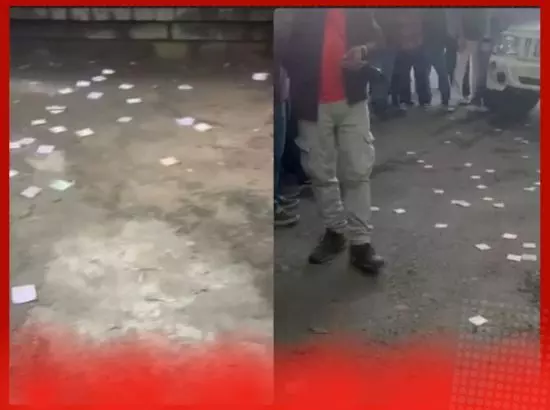 ਸੜਕਾਂ ਤੇ ਪੈਸਿਆਂ ਦਾ ਮੀਂਹ ਵਰ੍ਹਾਇਆ, ਜਾਣੋ ਅੱਗੇ ਕੀ ਹੋਇਆ