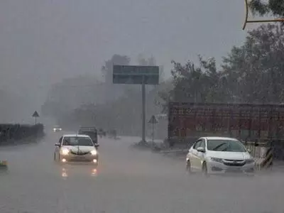 Punjab Weather: ਪੰਜਾਬ ਦੇ ਦਸ ਜ਼ਿਲ੍ਹਿਆਂ ਵਿੱਚ ਭਾਰੀ ਬਾਰਿਸ਼ ਦਾ ਅਲਰਟ