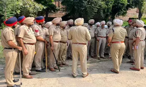 Punjab News: ਪੰਜਾਬ ਚ ਪੁਲਿਸ ਅਤੇ ਬਦਮਾਸ਼ਾਂ ਚ ਮੁਕਾਬਲਾ, ਮੁਲਜ਼ਮਾਂ ਤੋਂ ਬਰਾਮਦ ਹੋਇਆ ਹੈਂਡ ਗਰਨੇਡ