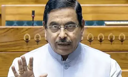 55 ਲੱਖ ਰਾਸ਼ਨ ਕਾਰਡ ਧਾਰਕਾਂ ਨੂੰ ਹਟਾਉਣ ਦੇ ਦਾਅਵੇ ਪੂਰੀ ਤਰ੍ਹਾਂ ਗੁੰਮਰਾਹਕੁੰਨ: ਕੇਂਦਰੀ ਮੰਤਰੀ 55 ਲੱਖ ਰਾਸ਼ਨ ਕਾਰਡ ਧਾਰਕਾਂ ਨੂੰ ਹਟਾਉਣ ਦੇ ਦਾਅਵੇ ਪੂਰੀ ਤਰ੍ਹਾਂ ਗੁੰਮਰਾਹਕੁੰਨ: ਕੇਂਦਰੀ ਮੰਤਰੀ