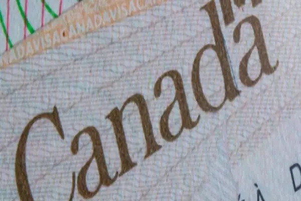 ਕੈਨੇਡਾ : ਆਰਜ਼ੀ ਕਾਮਿਆਂ ਦੇ ਵੀਜ਼ੇ ਨੇ ਭਖਾਈ ਸਿਆਸਤ