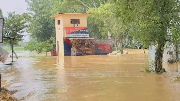 Punjab Flood: ਜੰਮੂ ਵਿੱਚ ਬੱਦਲ ਫਟਣ ਨਾਲ ਪਠਾਨਕੋਟ ਚ ਖ਼ਤਰਾ ਵਧਿਆ