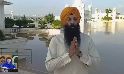 CM ਮਰੀਅਮ ਦੇ ਆਦੇਸ਼ਾਂ ਤੇ ਗੁਰਦੁਆਰਾ ਸ੍ਰੀ ਕਰਤਾਰ ਸਾਹਿਬ ’ਚੋਂ ਕੱਢਿਆ ਪਾਣੀ