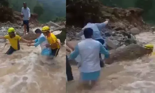 ਪਾਣੀ ਦੇ ਵਹਾਅ ਚ ਰੁੜ੍ਹ ਗਿਆ MLA ਦਾ ਗੰਨਮੈਨ, ਲੋਕ ਮਾਰਦੇ ਰਹਿ ਗਏ ਚੀਕਾਂ