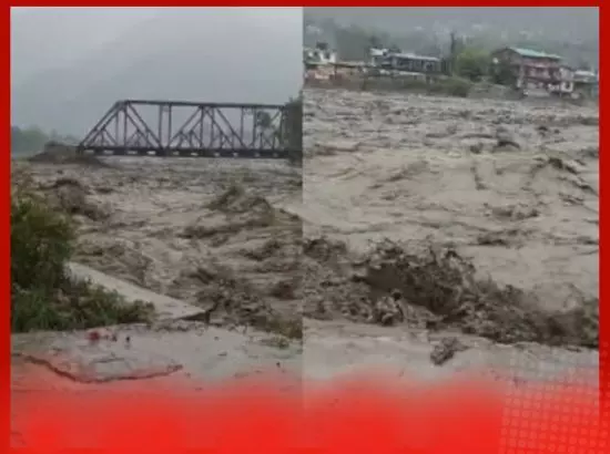 ਬਿਆਸ ਨਦੀ ਦਾ ਕਹਿਰ, ਪਾਣੀ ਵਿੱਚ ਵਹਿ ਗਿਆ ਸ਼ਾਪਿੰਗ ਕੰਪਲੈਕਸ