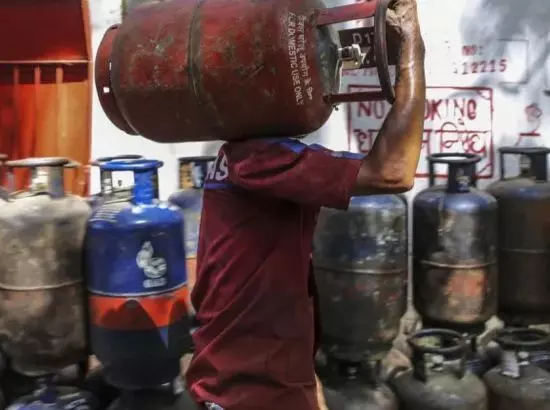 LPG ਕੀਮਤਾਂ ਵਿੱਚ ਕਟੌਤੀ ਕਿਨੀ ਹੋਈ ? ਪੜ੍ਹੋ LPG ਕੀਮਤਾਂ ਵਿੱਚ ਕਟੌਤੀ ਕਿਨੀ ਹੋਈ ? ਪੜ੍ਹੋ