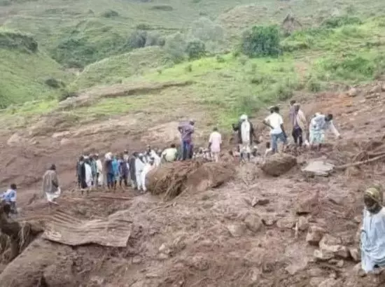 Breaking : ਜ਼ਮੀਨ ਖਿਸਕਣ ਕਾਰਨ ਵੱਡੀ ਤਬਾਹੀ, 1000 ਤੋਂ ਵੱਧ ਲੋਕਾਂ ਦੀ ਮੌਤ