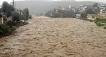 Jammu Flood: ਜੰਮੂ ਕਸ਼ਮੀਰ ਵਿੱਚ ਹੜ੍ਹ ਅਤੇ ਜ਼ਮੀਨ ਖਿਸਕਣ ਨਾਲ ਭਾਰੀ ਨੁਕਸਾਨ, 2500 ਤੋਂ ਜ਼ਿਆਦਾ ਸੜਕਾਂ ਹੋਈਆਂ ਤਬਾਹ