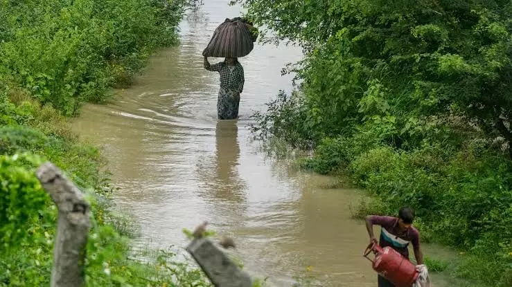 Punjab Flood: ਆਖ਼ਿਰ ਕਿਉੰ ਸਤੰਬਰ ਮਹੀਨੇ ਵਿੱਚ ਵੀ ਮੀਂਹ ਤੇ ਹੜ੍ਹ ਦੀ ਮਾਰ ਝੱਲ ਰਿਹਾ ਪੰਜਾਬ ਸਣੇ ਉੱਤਰ ਭਾਰਤ, ਮੌਸਮ ਵਿਭਾਗ ਨੇ ਦਿੱਤਾ ਇਹ ਜਵਾਬ