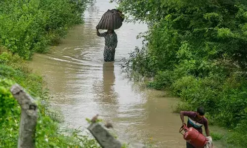 Punjab Flood: ਆਖ਼ਿਰ ਕਿਉੰ ਸਤੰਬਰ ਮਹੀਨੇ ਵਿੱਚ ਵੀ ਮੀਂਹ ਤੇ ਹੜ੍ਹ ਦੀ ਮਾਰ ਝੱਲ ਰਿਹਾ ਪੰਜਾਬ ਸਣੇ ਉੱਤਰ ਭਾਰਤ, ਮੌਸਮ ਵਿਭਾਗ ਨੇ ਦਿੱਤਾ ਇਹ ਜਵਾਬ