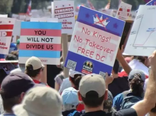 ਅਮਰੀਕਾ ਵਿਚ Trump ਵਿਰੁਧ ਰੋਸ ਮੁਜ਼ਾਹਰੇ ਸ਼ੁਰੂ, ਪੜ੍ਹੋ ਕੀ ਕਿਹਾ ਲੋਕਾਂ ਨੇ ?