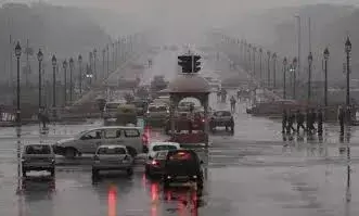 Delhi Rain: ਦਿੱਲੀ ਵਿੱਚ ਤੇਜ਼ ਮੀਂਹ ਨਾਲ ਮੌਸਮ ਹੋਇਆ ਖ਼ੁਸ਼ਗਵਾਰ, ਲੋਕਾਂ ਉਮਸ ਭਰੀ ਗਰਮੀ ਤੋਂ ਮਿਲੀ ਰਾਹਤ