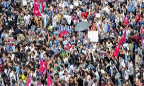 ਨੇਪਾਲ ਦੀ ਰਾਜਧਾਨੀ ਵਿਚ ਹਿੰਸਕ ਰੋਸ ਵਿਖਾਵੇ, 16 ਮੌਤਾਂ