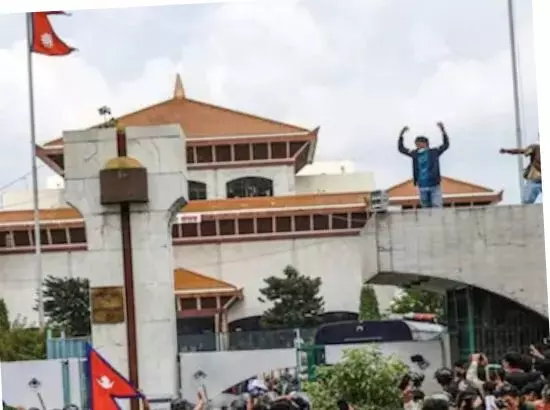 ਨੇਪਾਲ ਵਿੱਚ ਪ੍ਰਦਰਸ਼ਨਾਂ ਵਿਚਕਾਰ ਵੜੇ ਲੁਟੇਰੇ, ਅਲਰਟ,