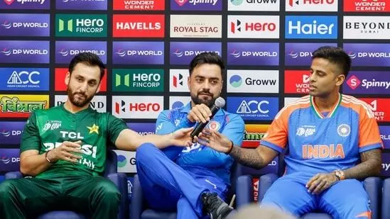 Asia Cup: ਭਾਰਤ ਪਾਕਿਸਤਾਨ ਦਰਮਿਆਨ ਮੀਂਹ ਬਣੇਗਾ ਵਿਲਨ! ਕੀ ਅੱਧ ਵਿਚਾਲੇ ਰੁਕ ਜਾਵੇਗਾ ਹਾਈ ਵੋਲਟੇਜ ਮੁਕਾਬਲਾ? Asia Cup: ਭਾਰਤ ਪਾਕਿਸਤਾਨ ਦਰਮਿਆਨ ਮੀਂਹ ਬਣੇਗਾ ਵਿਲਨ! ਕੀ ਅੱਧ ਵਿਚਾਲੇ ਰੁਕ ਜਾਵੇਗਾ ਹਾਈ ਵੋਲਟੇਜ ਮੁਕਾਬਲਾ?