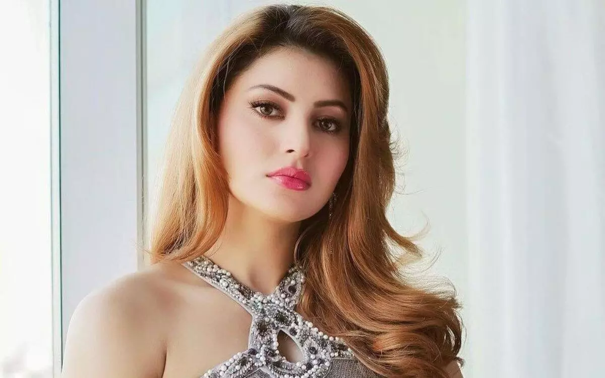 Urvashi Rautela: ਬਾਲੀਵੁੱਡ ਅਭਿਨੇਤਰੀ ਉਰਵਸ਼ੀ ਰੌਤੇਲਾ ਮੁਸੀਬਤ ਚ, ਨਾਜਾਇਜ਼ ਸੱਟੇਬਾਜ਼ੀ ਕੇਸ ਵਿੱਚ ਫਸੀ