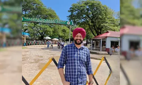 Delhi News: ਦਿੱਲੀ ਵਿੱਚ BMW ਕਾਰ ਸਵਾਰ ਔਰਤ ਨੇ ਵਿੱਤ ਮੰਤਰਾਲੇ ਦੇ ਡਿਪਟੀ ਸੈਕਟਰੀ ਨੂੰ ਦਰੜਿਆ, ਹੋਈ ਮੌਤ