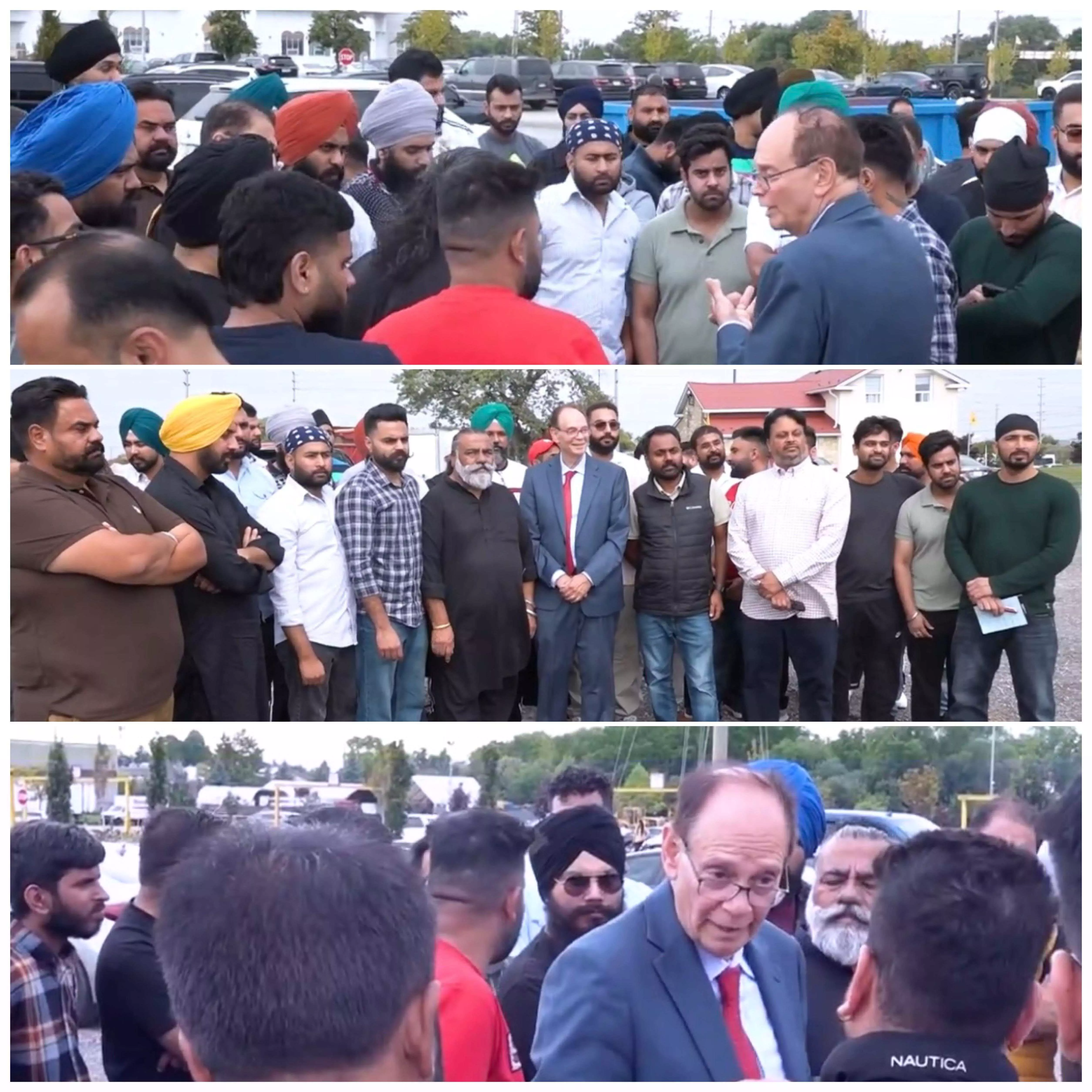 ਕੈਨੇਡਾ ਚ ਪੰਜਾਬੀ ਟਰੱਕ ਡ੍ਰਾਈਵਰਾਂ ਦੇ ਲਾਇਸੈਂਸ ਹੋਏ ਰੱਦ, ਨੌਜਵਾਨਾਂ ਨੇ ਕੀਤਾ ਇਕੱਠ ਕੈਨੇਡਾ ਚ ਪੰਜਾਬੀ ਟਰੱਕ ਡ੍ਰਾਈਵਰਾਂ ਦੇ ਲਾਇਸੈਂਸ ਹੋਏ ਰੱਦ, ਨੌਜਵਾਨਾਂ ਨੇ ਕੀਤਾ ਇਕੱਠ