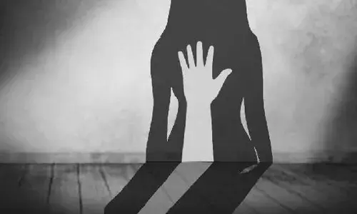 Punjab News: ਵਿਦੇਸ਼ ਤੋਂ ਪਰਤੀ ਕੁੜੀ ਨਾਲ ਬਲਾਤਕਾਰ, ਅੰਮ੍ਰਿਤਸਰ ਦੀ ਹੈ ਵਾਰਦਾਤ