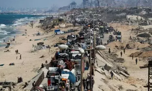 ਗਾਜ਼ਾ ਸ਼ਹਿਰ ਵਿੱਚ ਇਜ਼ਰਾਈਲੀ ਟੈਂਕਾਂ ਦੀ ਤਾਇਨਾਤੀ