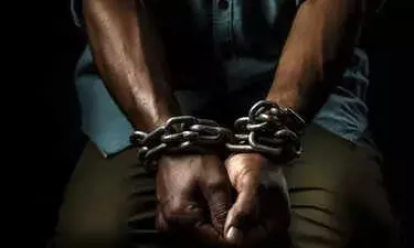 Crime News: ਪਤੀ ਨੇ ਪਤਨੀ ਦਾ ਕੀਤਾ ਕਤਲ, ਖ਼ੁਦ ਪੁਲਿਸ ਨੂੰ ਕੀਤਾ ਫ਼ੋਨ, ਕਿਹਾ - ਮੈਂ ਉਸਨੂੰ...