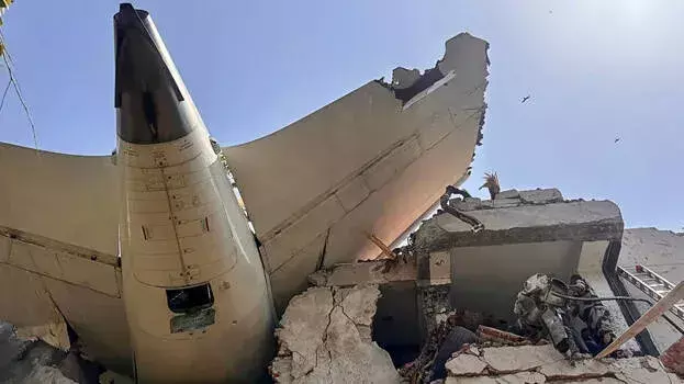 Air India: ਸ਼ੁਰੂਆਤੀ ਜਾਂਚ ਰਿਪੋਰਟ ਦੇ ਕੁੱਝ ਪਹਿਲੂ ਲੱਗ ਰਹੇ ਗ਼ੈਰਜ਼ਿੰਮੇਵਾਰ, ਏਅਰ ਇੰਡੀਆ ਕ੍ਰੈਸ਼ ਮਾਮਲੇ ਤੇ ਸੁਪਰੀਮ ਕੋਰਟ ਸਖ਼ਤ