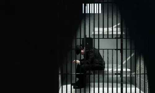 ਟਰੰਪ ਦੇ ਕਰੀਬੀ ਨੂੰ 27 ਸਾਲ ਦੀ ਕੈਦ