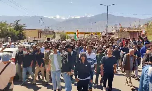 Leh Violence: ਲੇਹ ਲੱਦਾਖ ਵਿੱਚ ਭੜਕੀ ਹਿੰਸਾ, ਚਾਰ ਮੌਤਾਂ, ਸੋਨਮ ਵਾਂਗਚੁਕ ਤੇ ਲੱਗੇ ਗੰਭੀਰ ਇਲਜ਼ਾਮ