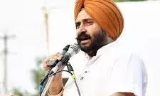 ਪਠਾਣਮਾਜਾਰਾ ਦੇ ਪਰਿਵਾਰ ਨੂੰ ਵਿਰੋਧੀ ਸਿਆਸੀ ਪਾਰਟੀ ਦੇ ਆਗੂਆਂ ਦੀ ਹਮਦਰਦੀ