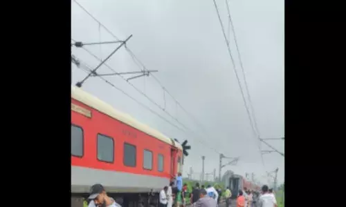 Punjab News: ਟਲ ਗਿਆ ਵੱਡਾ ਹਾਦਸਾ, ਮੁੰਬਈ ਤੋਂ ਅੰਮ੍ਰਿਤਸਰ ਆ ਰਹੀ ਟ੍ਰੇਨ ਤੋਂ ਵੱਖ ਹੋਏ ਡੱਬੇ