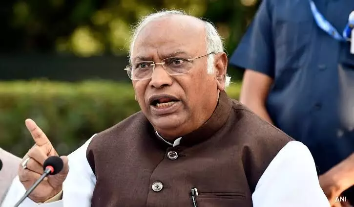 Mallikarjun Kharge: ਕਾਂਗਰਸ ਪ੍ਰਧਾਨ ਮੱਲਿਕਾਰਜੁਨ ਖਰਗੇ ਦੀ ਵਿਗੜੀ ਸਹਿਤ