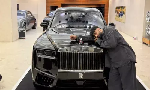 Badshah: ਰੈਪਰ ਬਾਦਸ਼ਾਹ ਨੇ ਖਰੀਦੀ ਇੱਕ ਹੋਰ ਰੌਲਜ਼ ਰਾਇਸ ਕਾਰ, ਕਰੋੜਾਂ ਚ ਹੈ ਇਸਦੀ ਕੀਮਤ