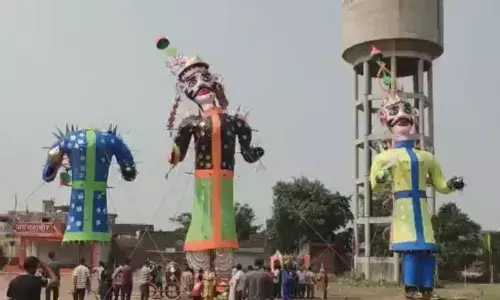 Dussehra News: ਜਲੰਧਰ ਵਿੱਚ ਖ਼ਰਾਬ ਹੋਇਆ ਦੁਸਿਹਰੇ ਦਾ ਮਜ਼ਾ, ਮੀਂਹ ਨਾਲ ਡਿੱਗਿਆ ਰਾਵਣ ਦਾ ਪੁਤਲਾ