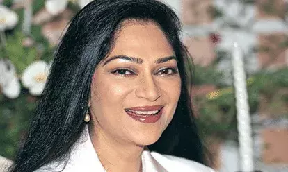 Simi Grewal: ਬਾਲੀਵੁੱਡ ਅਦਾਕਾਰਾ ਸਿਮੀ ਗਰੇਵਾਲ ਵਿਵਾਦਾਂ ਚ, ਰਾਵਣ ਦੀ ਤਾਰੀਫ਼ ਕਰਨਾ ਪਿਆ ਮਹਿੰਗਾ